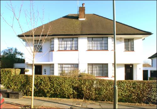 01-3 Hutchings Walk